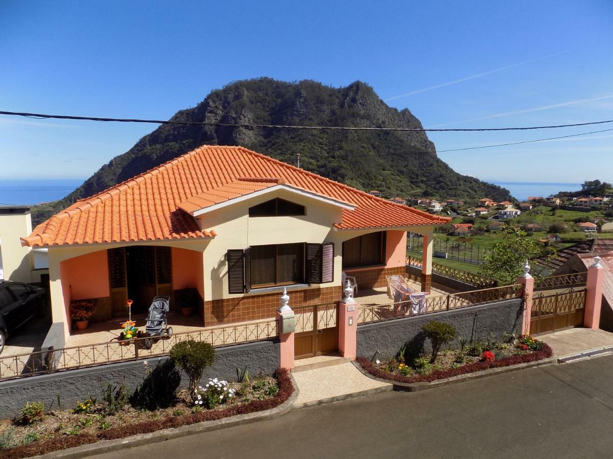 Pereira'S House - Mountain & Sea Villa Porto Da Cruz Exteriör bild